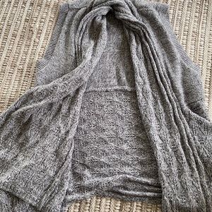 Cardigan short sleeve to go over a long sleeve!